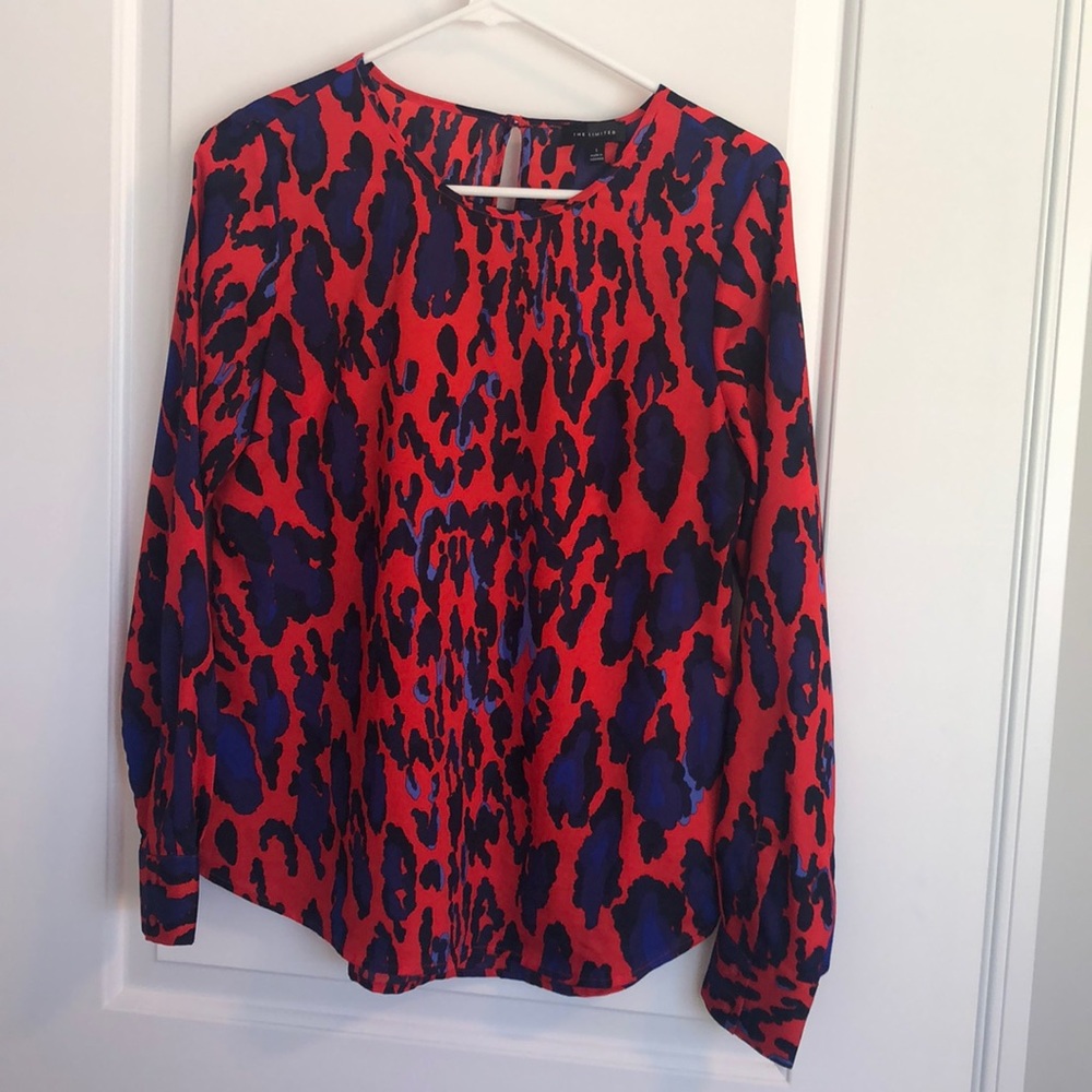 The Limited Long sleeved top